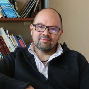 Entrevista a Juan José Gutiérrez-Chaparro «Antes de pensar en controlar la ciudad, nuestra primera responsabilidad debería ser comprenderla, es decir, describir y explicar los fenómenos que ocurren en ella para entender por qué suceden»