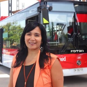 Entrevista a Paola Tapia: «hay que innovar, generando espacios, observatorios, laboratorios en los cuales se pueda generar la experiencia práctica, la investigación aplicada, la posibilidad de llevar el conocimiento a la necesidad misma de las personas»