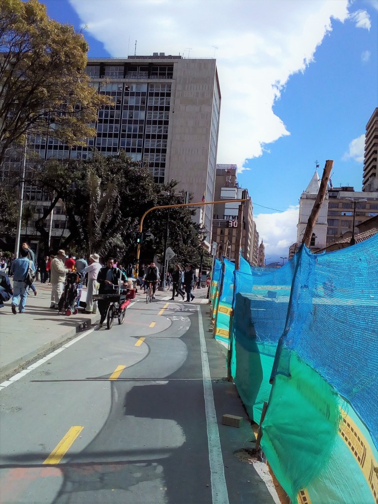 Imagen 4. Bicicarril carrera septima Bogota